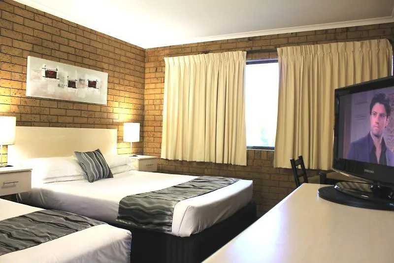 Best Western Ipswich 4*,